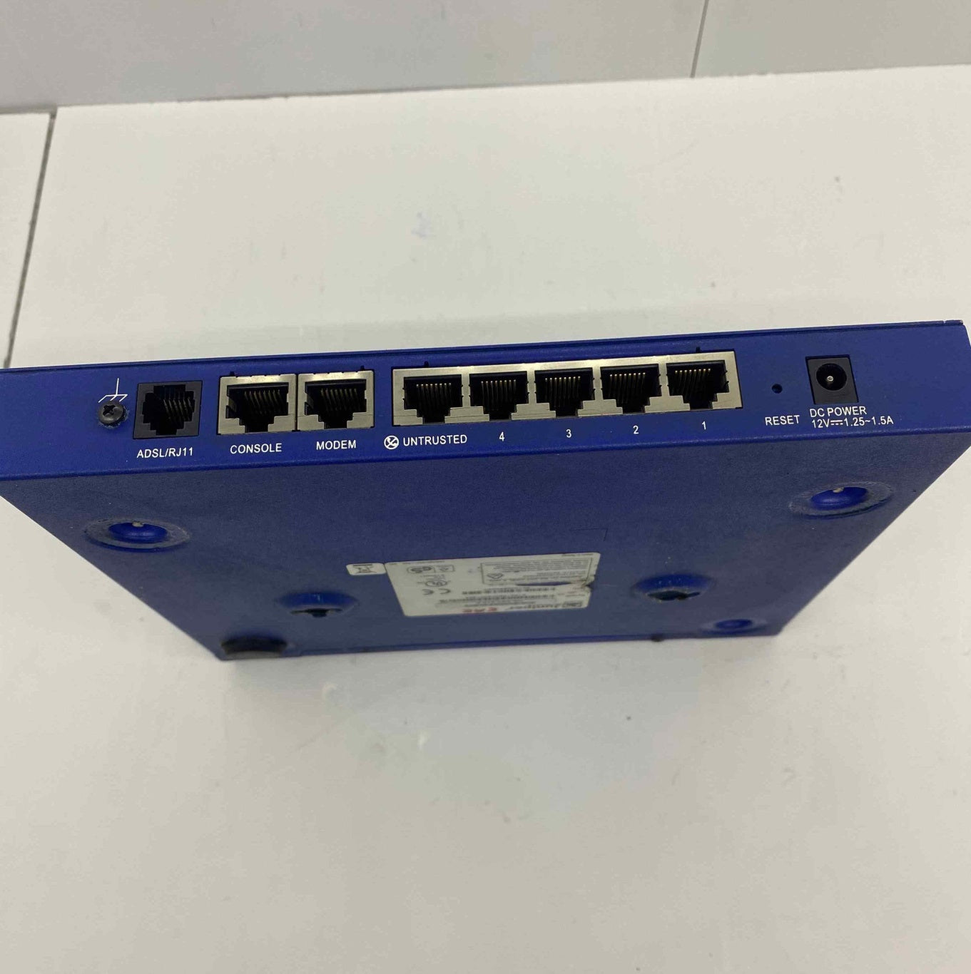 JUNİPER NS-5GT-015-A  ETHERNET SWİTCH