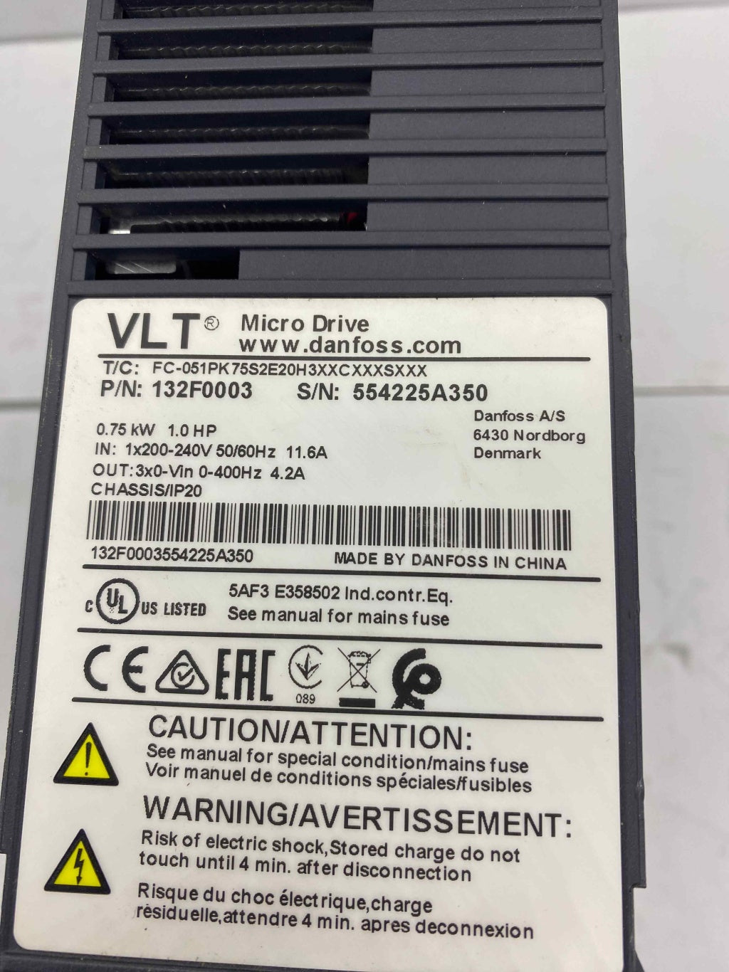 DANFOSS 132F0003 FC51 SERİSİ  0.75 KW 220V SÜRÜCÜ