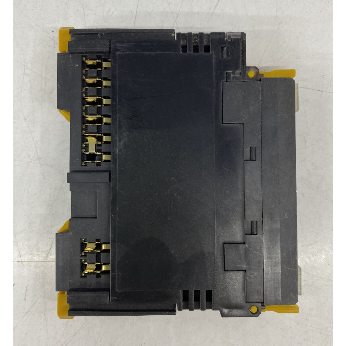OMRON GRT1-ID4-1   PLC MODUL
