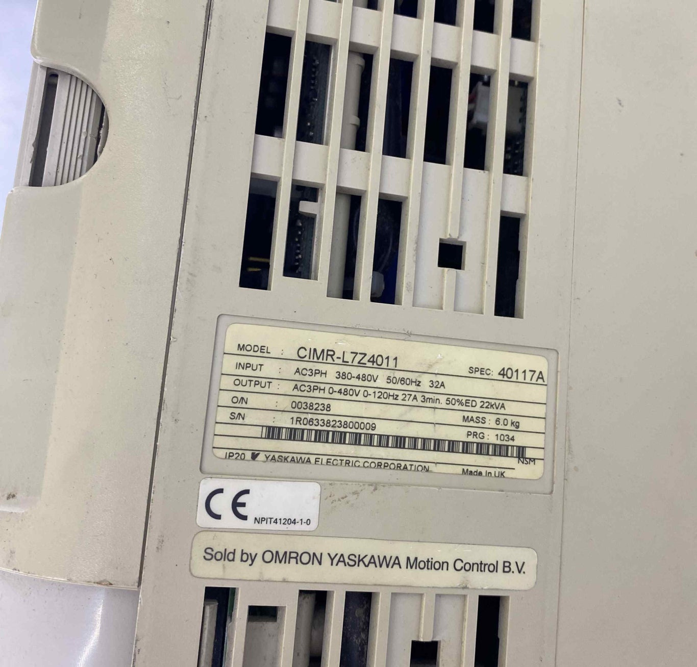 OMRON CIMR-L7Z4011 480V 11KW SÜRÜCÜ