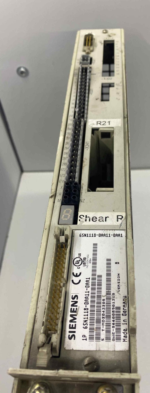 SIEMENS 6SN1 118-0AA11-0AA1 6SN1118-0AA11-0AA1 6SN1123-1AA00-0CA0  SÜRÜCÜ