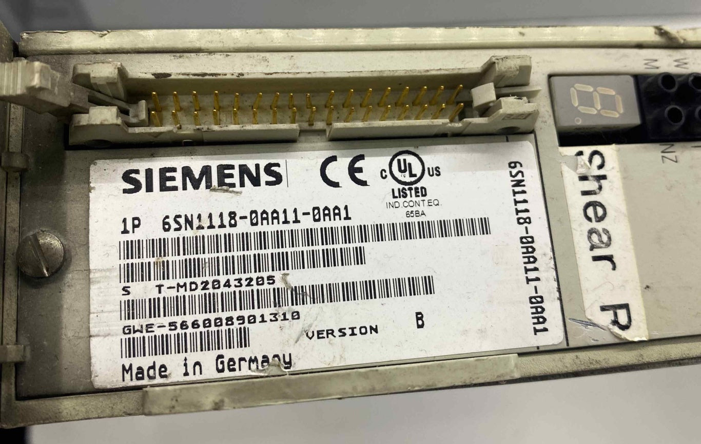 SIEMENS 6SN1 118-0AA11-0AA1 6SN1118-0AA11-0AA1 6SN1123-1AA00-0CA0  SÜRÜCÜ