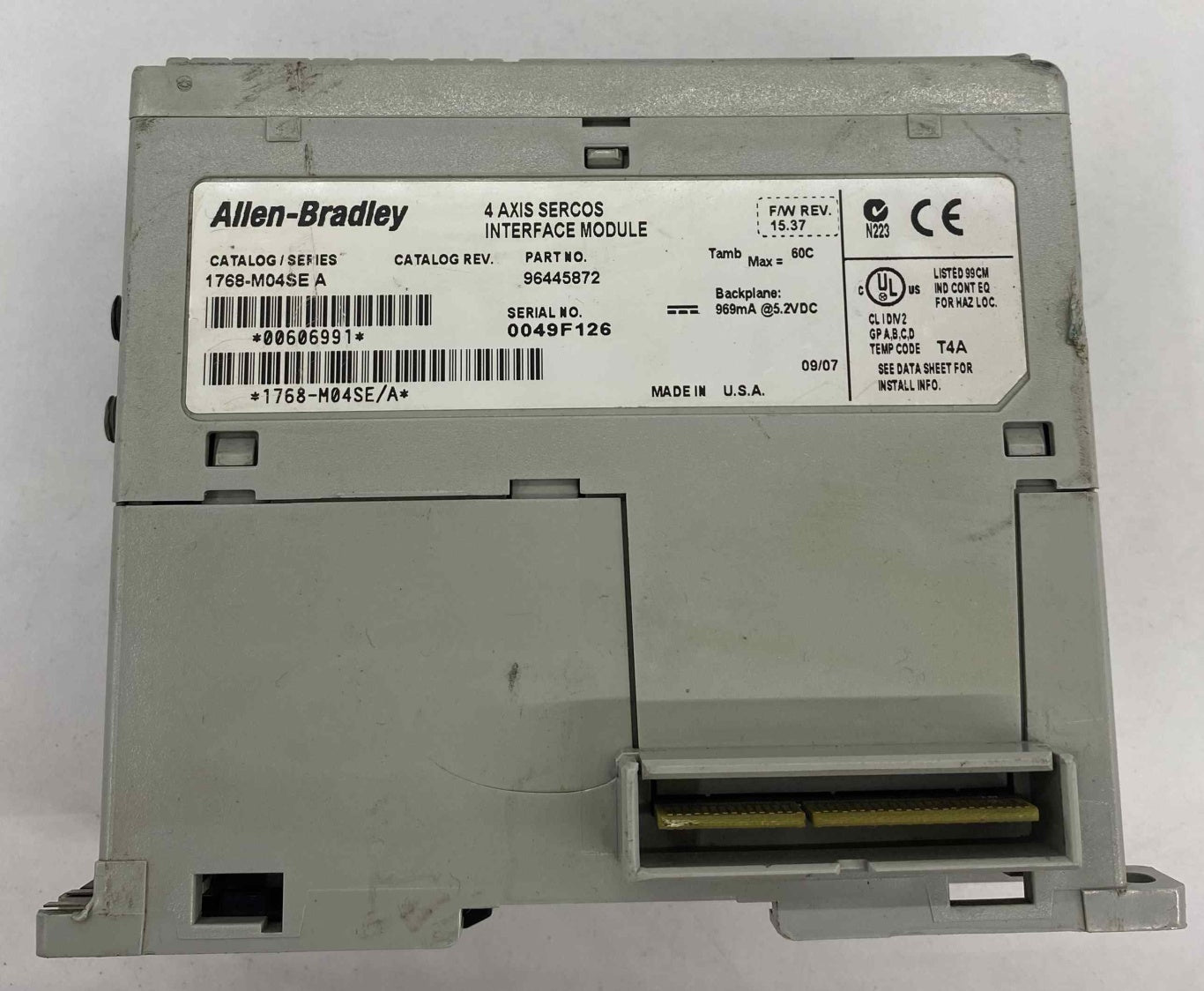 ALLEN BRADLEY 1768-M04SE/A  PLC