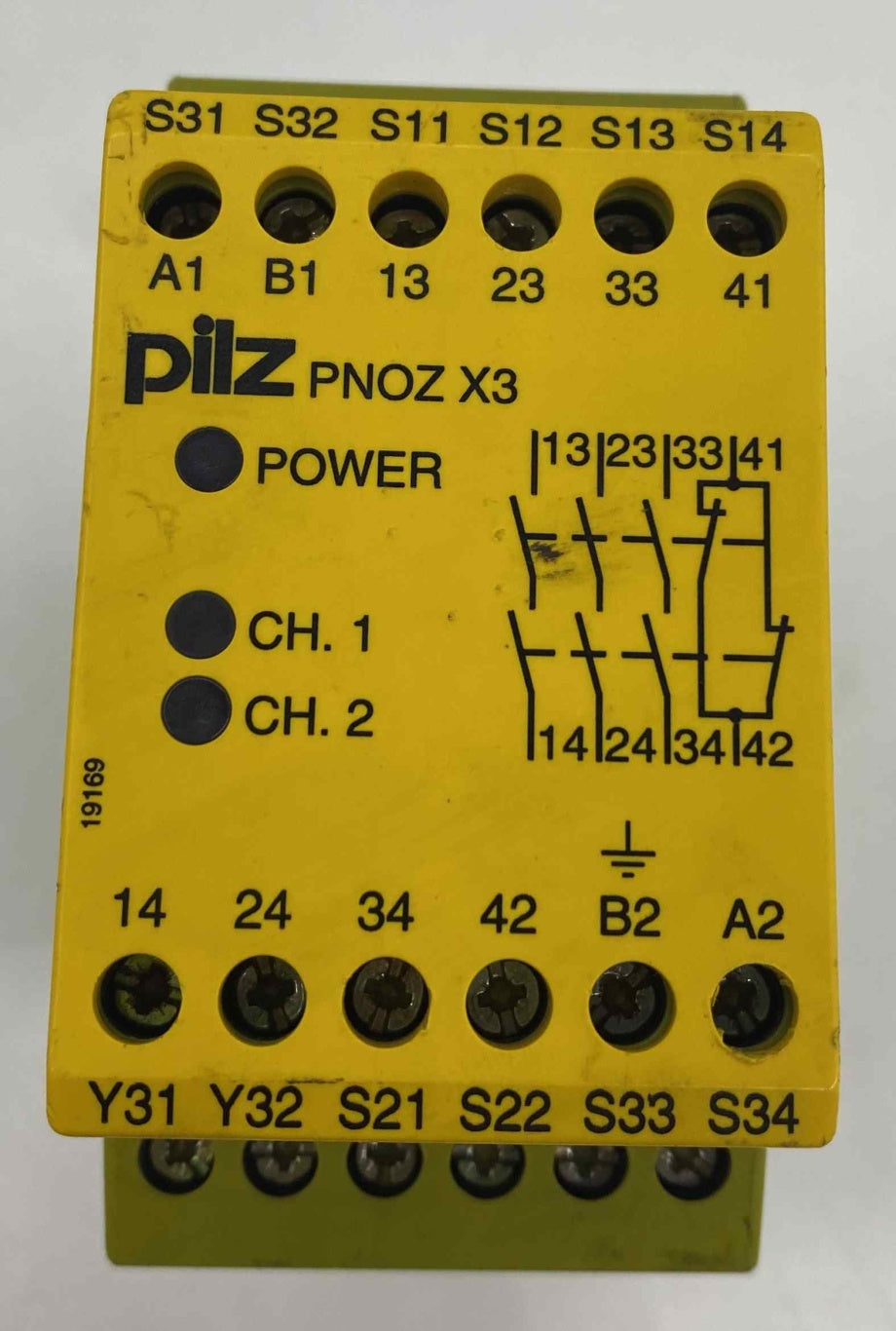 PILZ PNOZ X3 3S-1O SINYAL ÇEVIRICI