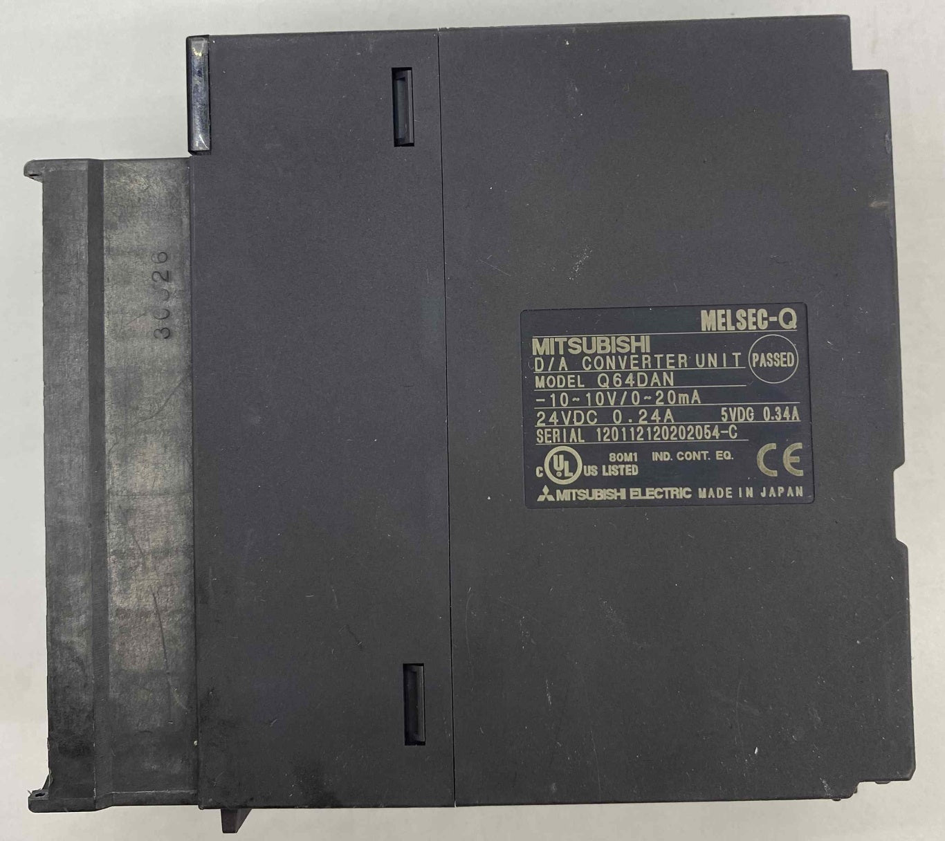 MITSUBISHI Q64DAN  PLC