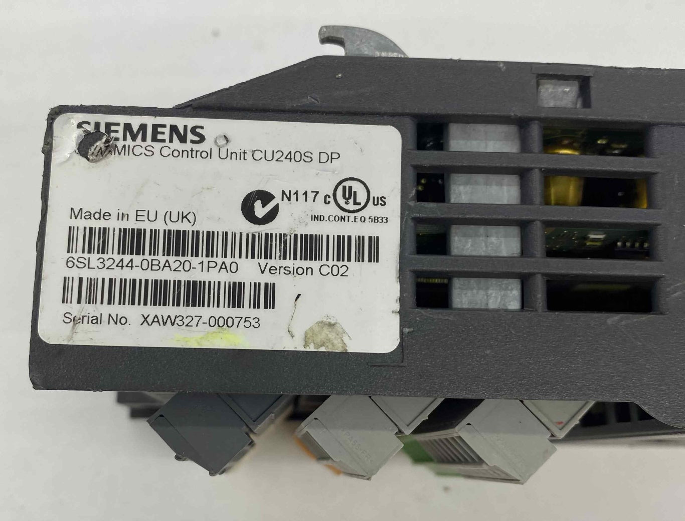 SIEMENS 6SL3244-0BA20-1PA0  PLC