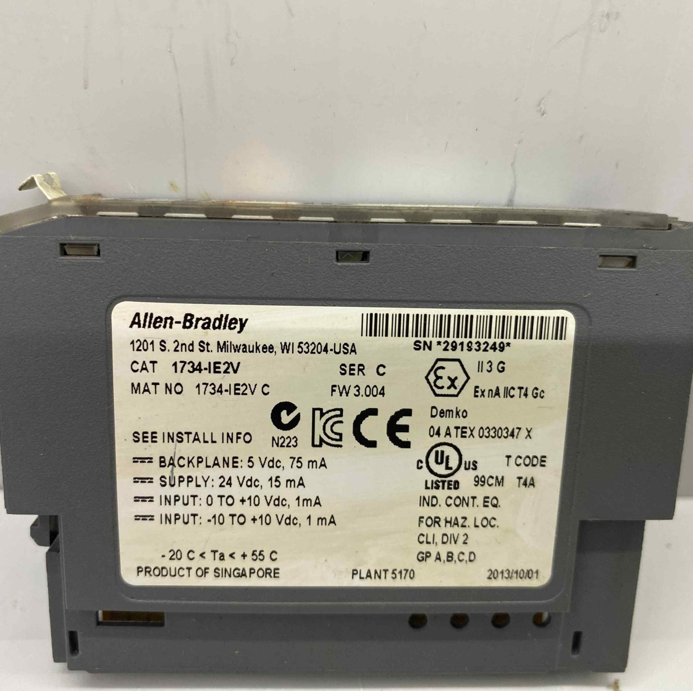ALLEN BRADLEY 1734-IE2V  PLC