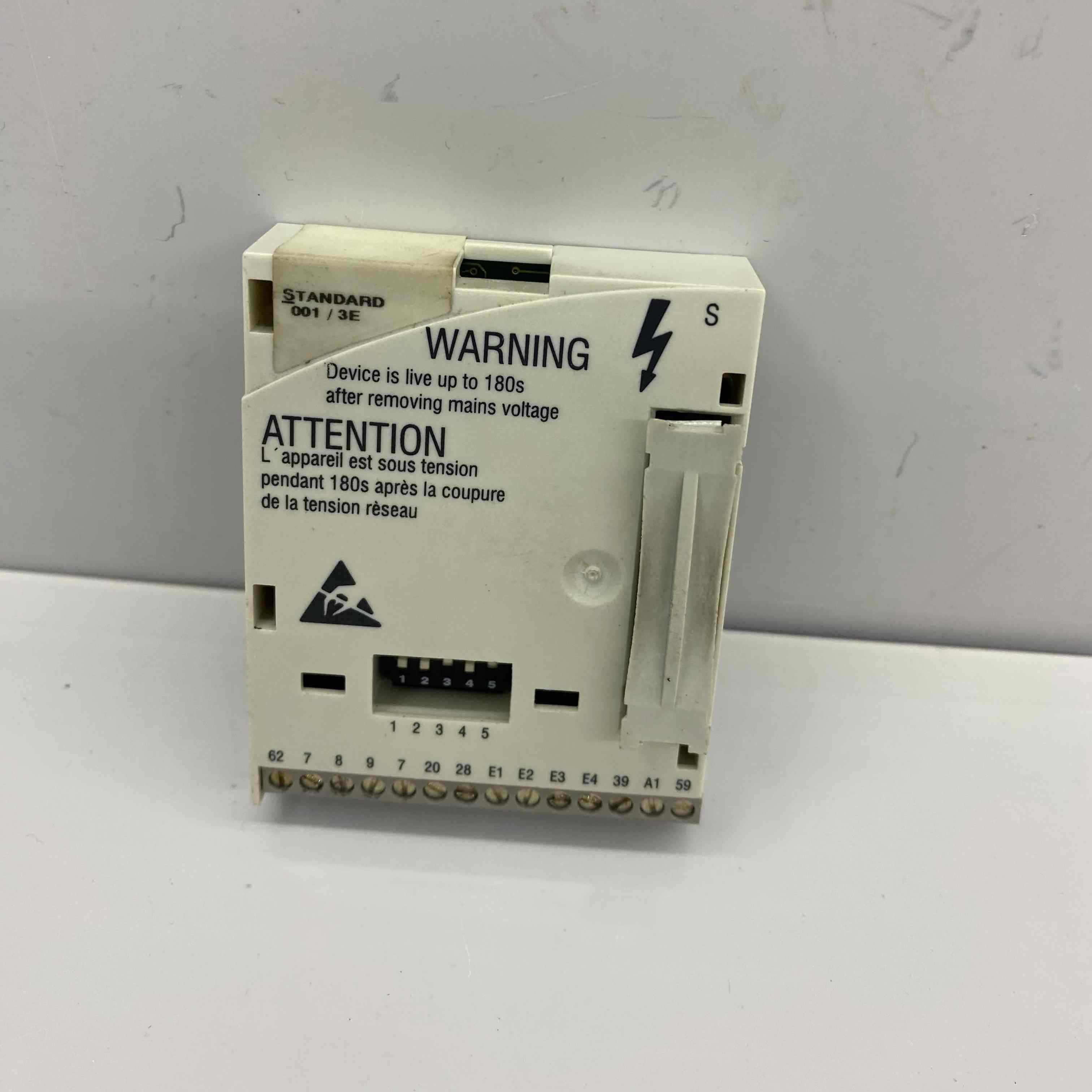 LENZE E82ZAFSC001   MODÜL