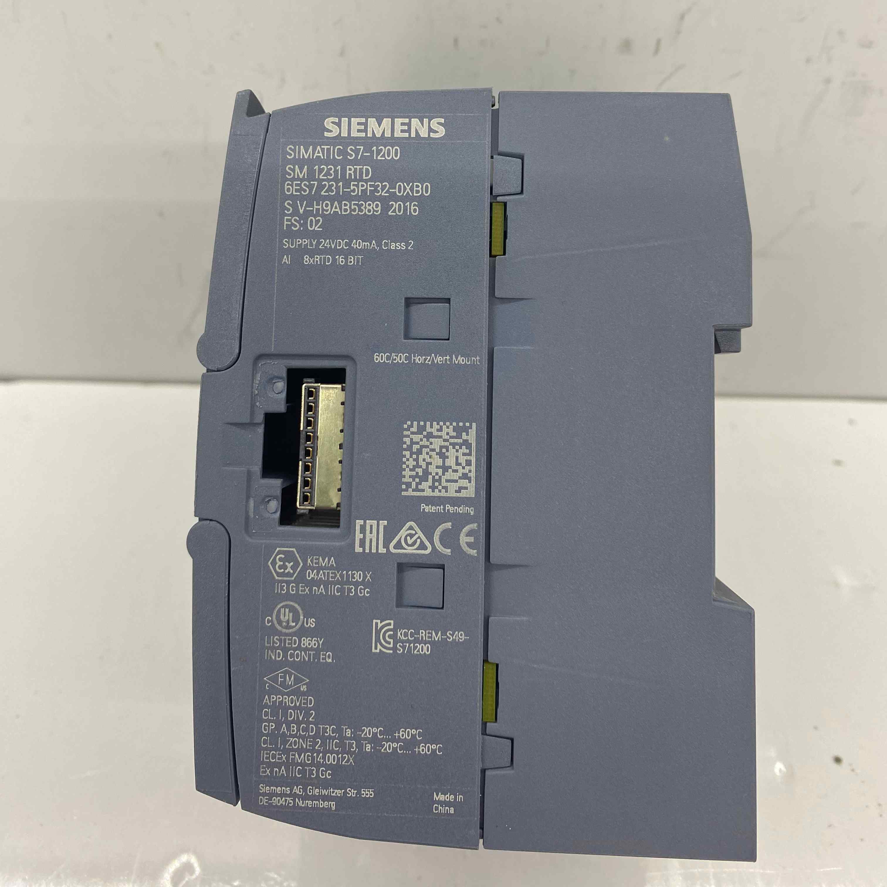 SIEMENS 6ES7 231-5PF32-0XB0 6ES7 231-5PF32-0XB0 SIMATIC S7-1200 PLC MODUL