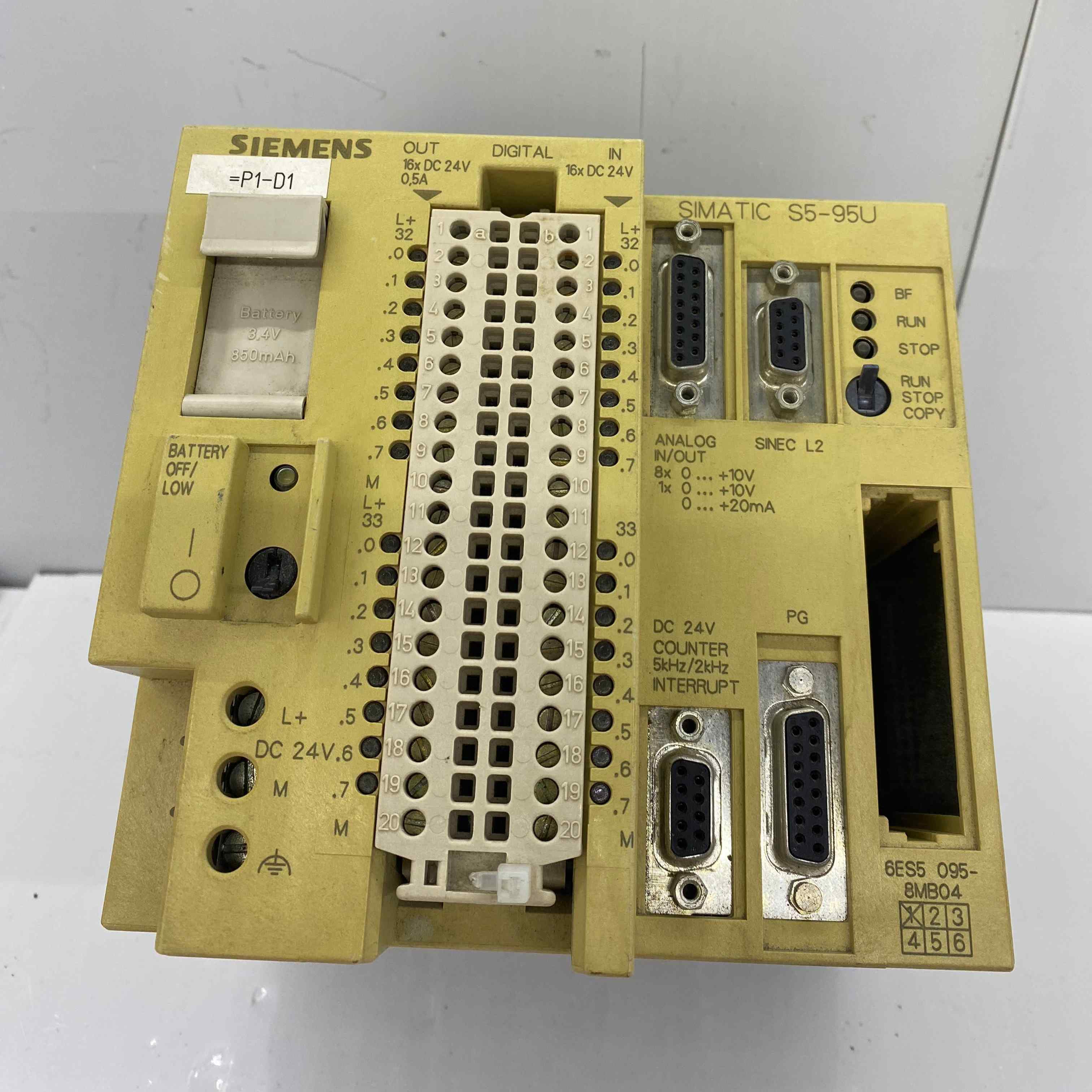 SIEMENS 6ES5 095-8MB04 6ES5 095-8MB04  PLC MODUL