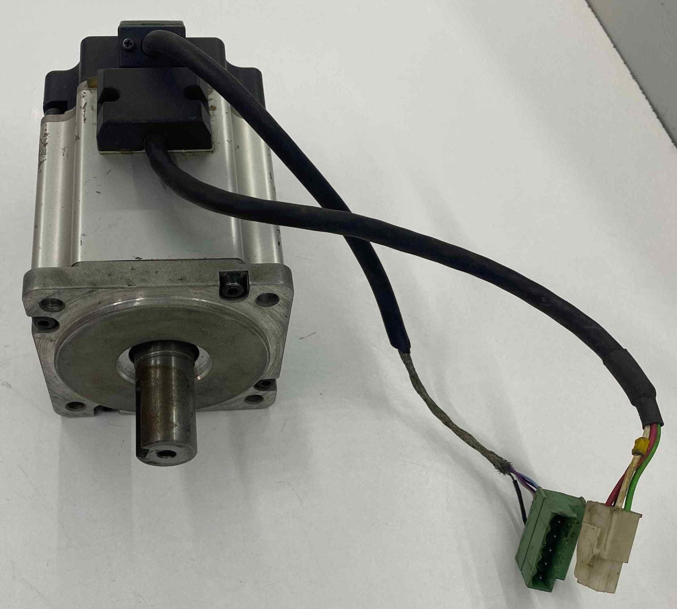 OMRON [R88M-G75030H-S2]  SERVO MOTOR