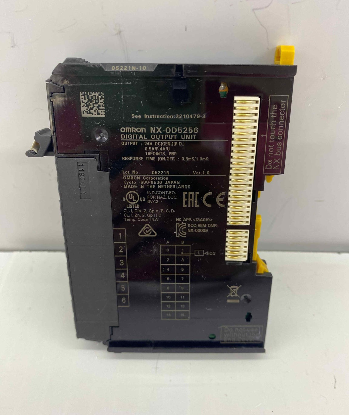 OMRON NX-OD5256  DIGITAL OUTPUT UNIT PLC MODUL