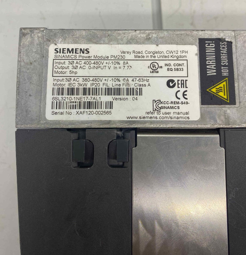 SIEMENS 6SL3 210-1NE17-7AL1  480V 3KW 6SL3243-6BB30-1HA3  SERVO SÜRÜCÜ
