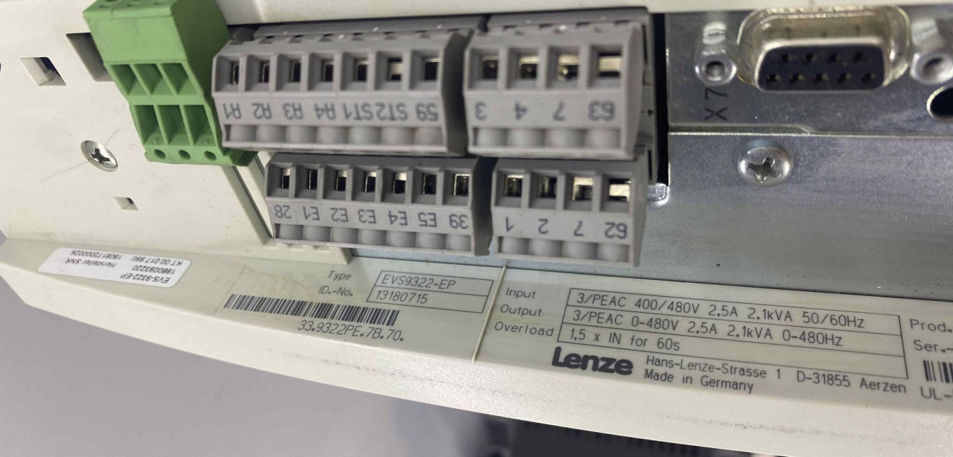 LENZE EVS9322-EP  480V 2.1KW   SÜRÜCÜ