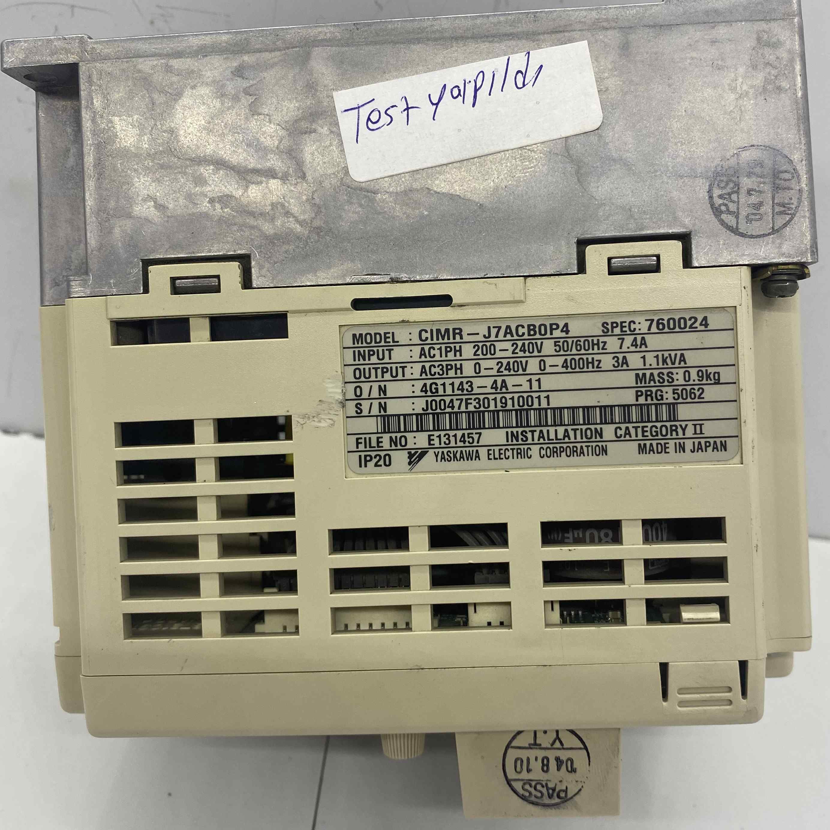 YASKAWA CIMR-J7ACB0P4  240V 0.55 KW  SÜRÜCÜ