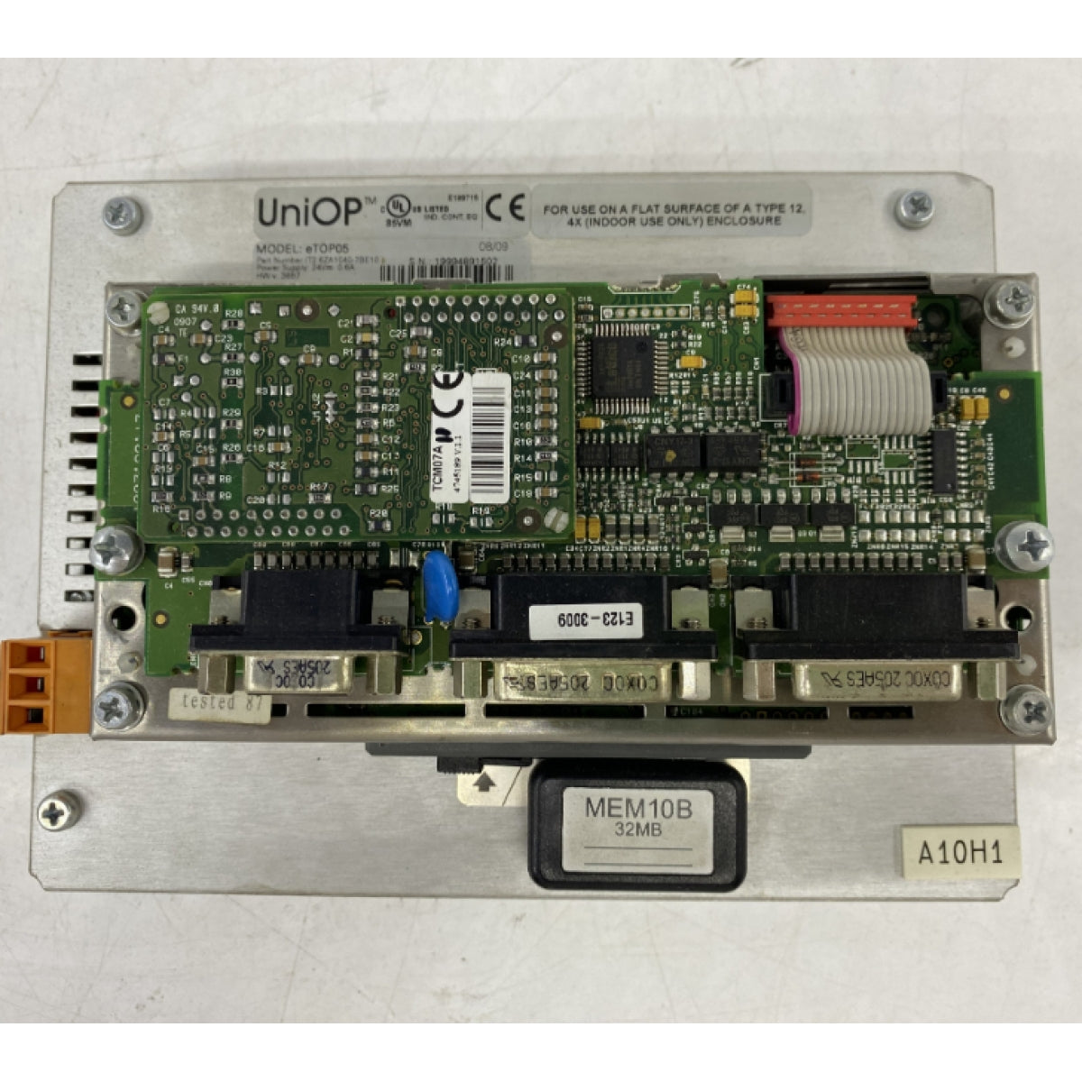 UNIOP ETOP05 IT2.6ZA1040-7BE10 PANEL DISPLAY