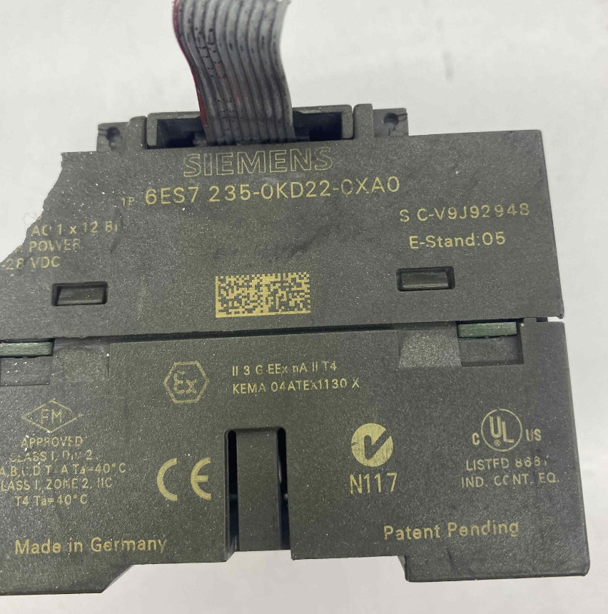 SIEMENS 6ES7 235-0KD22-0XA0 6ES7 235-0KD22-0XA0  PLC MODUL