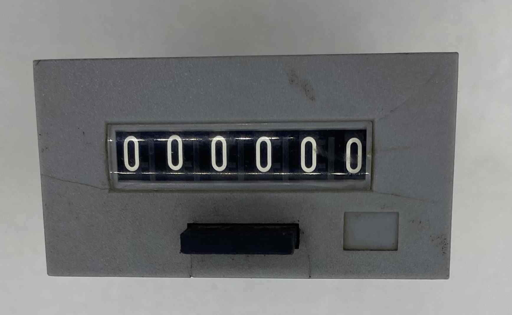 KUBLER B16.21 ELEKTİRONİK SAYAÇ SAYAÇ