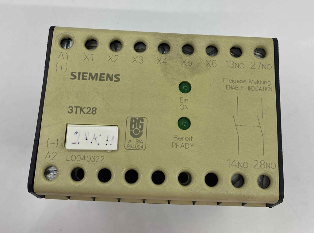 SIEMENS 3TK2801-0AG2 3TK2801-0AG2 AC 110V 50/60HZ PLC MODUL