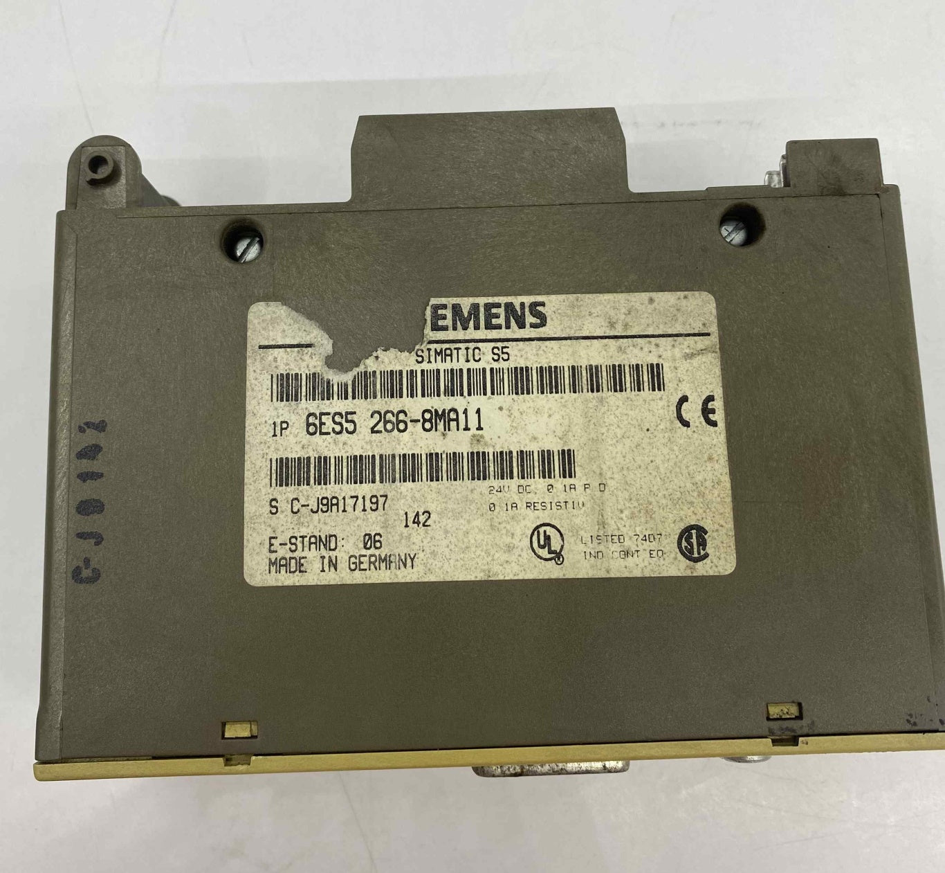 SIEMENS 6ES5 266-8MA11 6ES5 266-8MA11  PLC MODUL