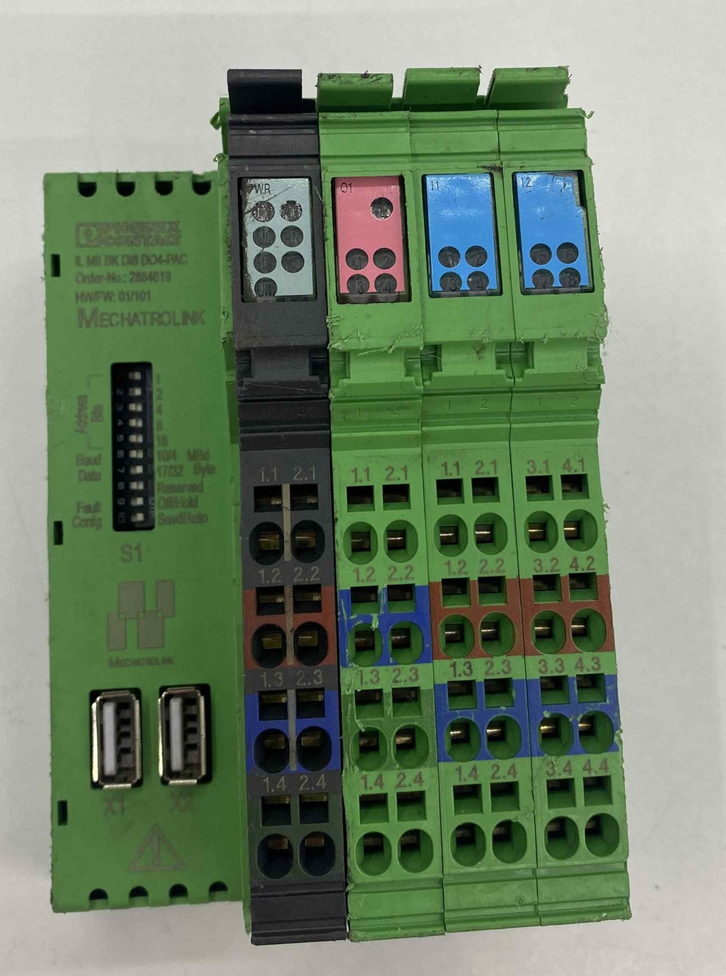 PHOENIX IL MII BK DI8 DO4-PAC    PLC MODUL