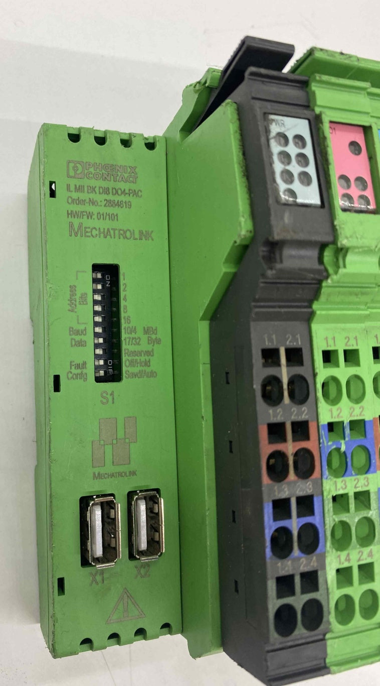 PHOENIX IL MII BK DI8 DO4-PAC    PLC MODUL