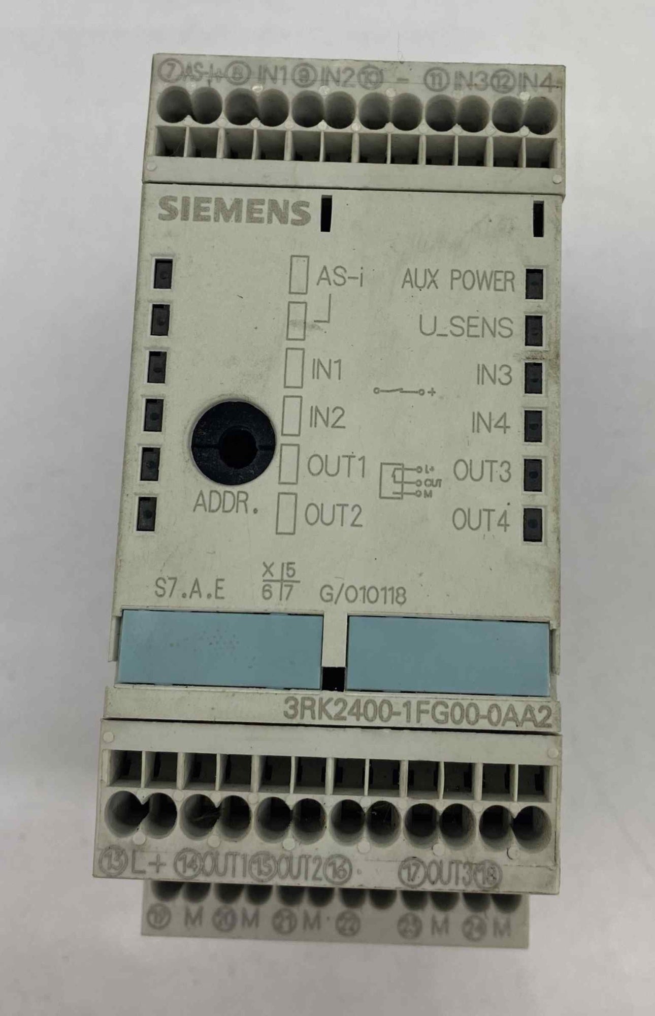 SIEMENS 3RK2 400-1FG00-0AA2 3RK2400-1FG00-0AA2 EMNİYET RÖLESİ