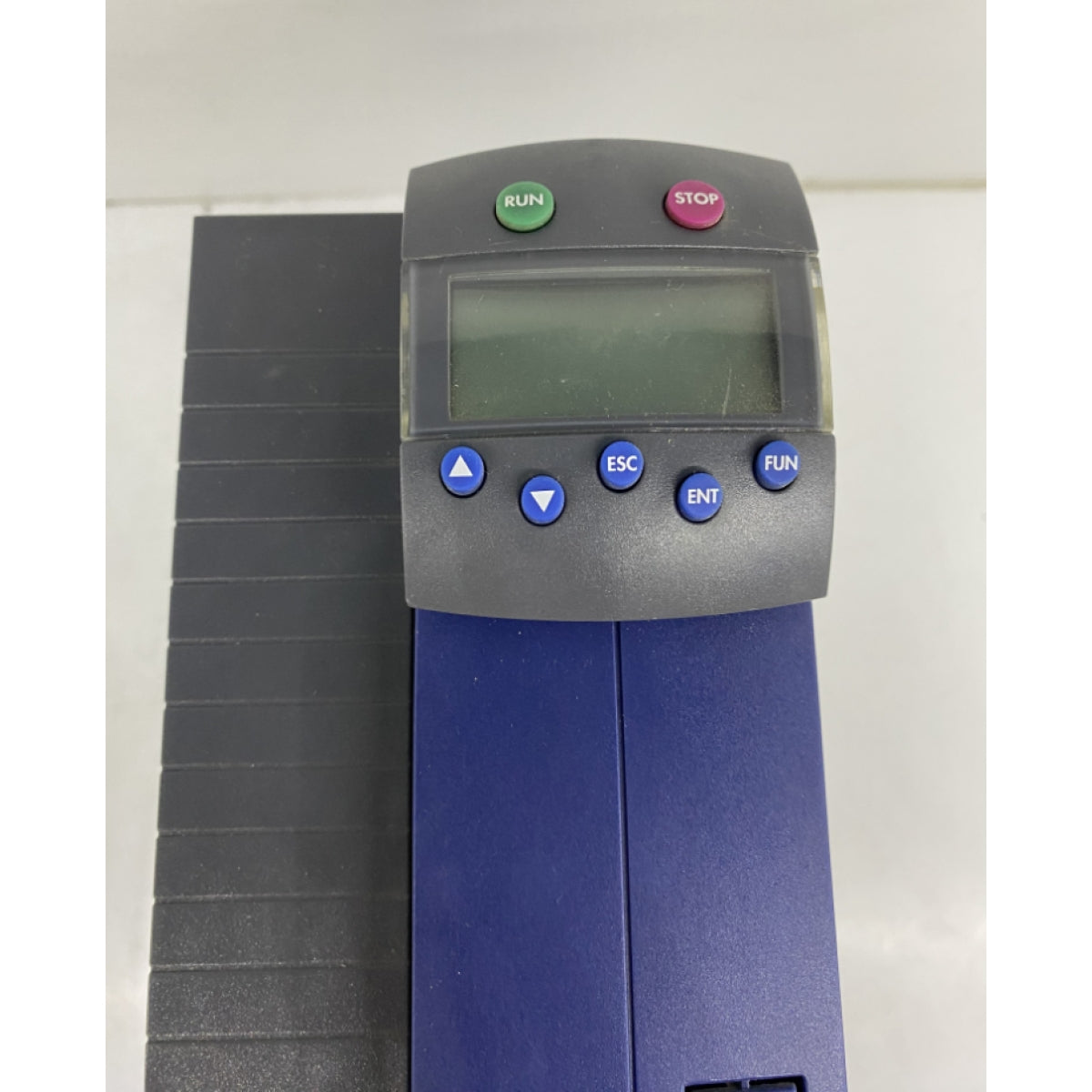 BONFIGLIOLI 401 – 22 A 480V 9.2KW SERVO SÜRÜCÜ