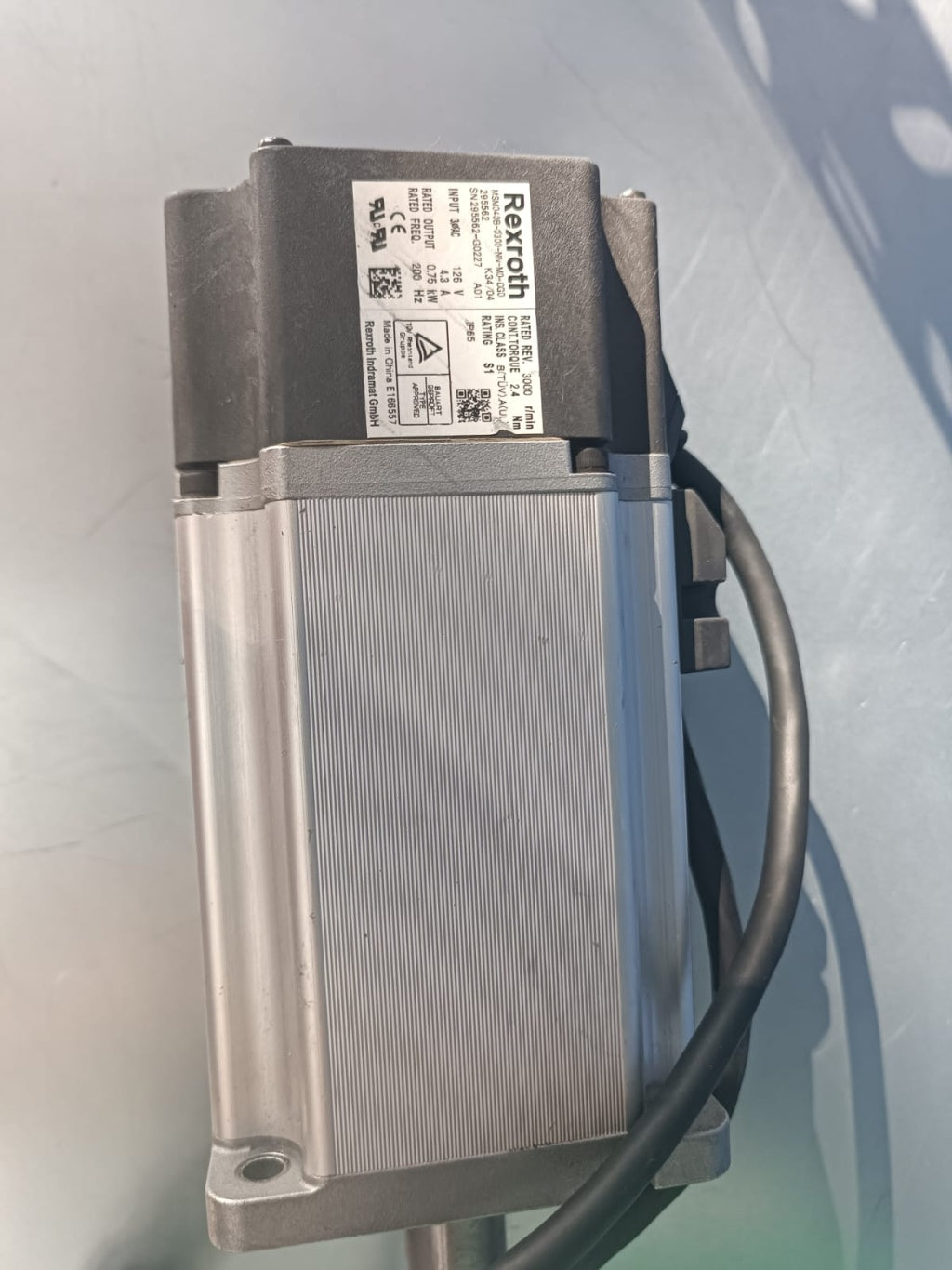 REXROTH MSM040B-0300-NN-M0-CG0 0.75KW SERVO MOTOR