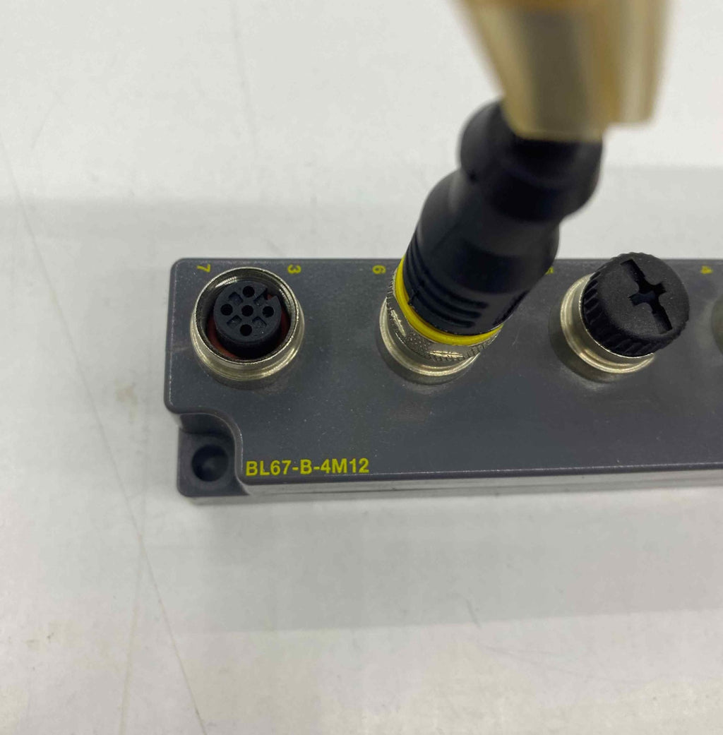 TURCK BL67-B-4M12   PLC TERMİNAL BLOK