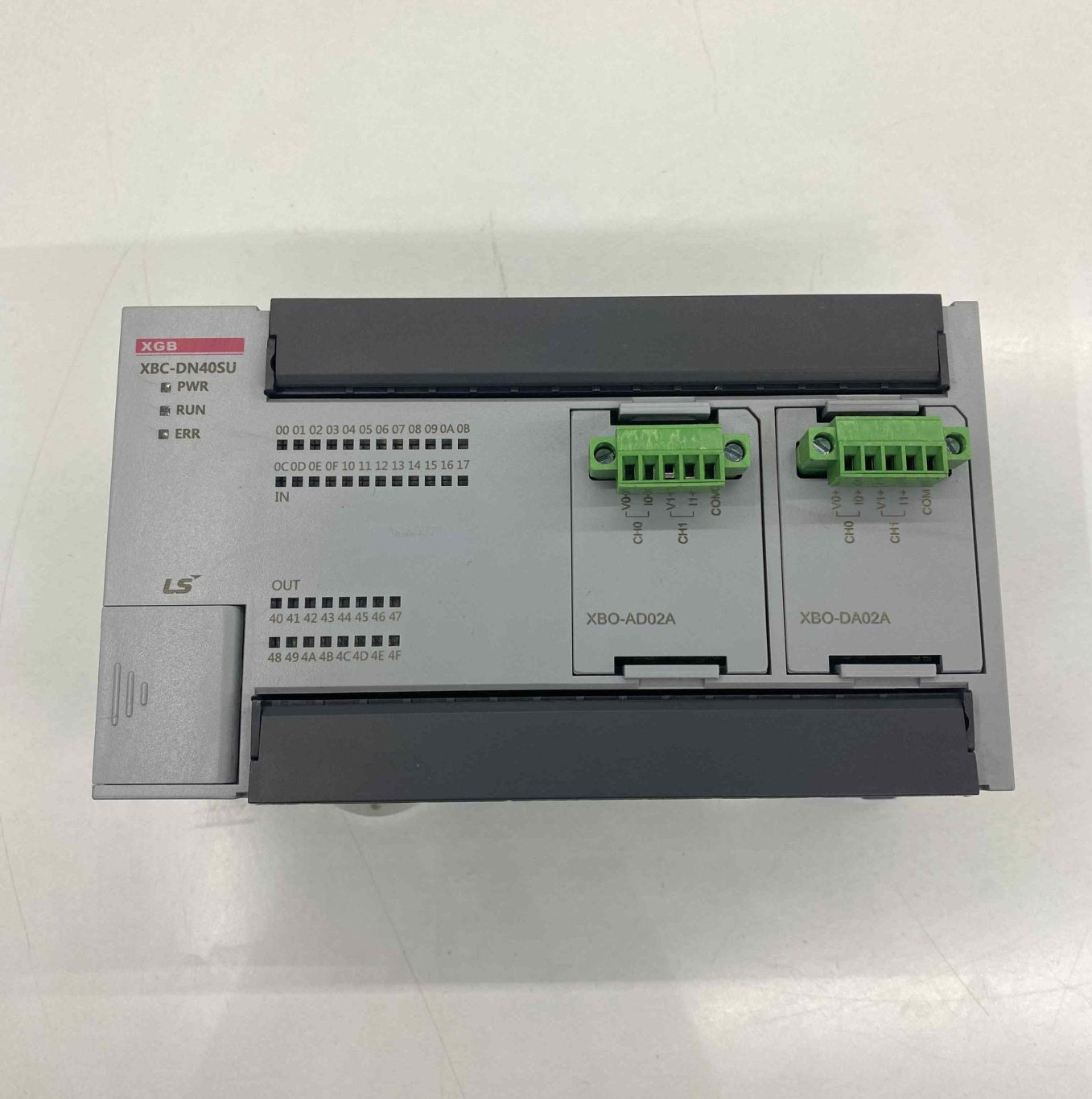 LS XBC-DN40SU PLC
