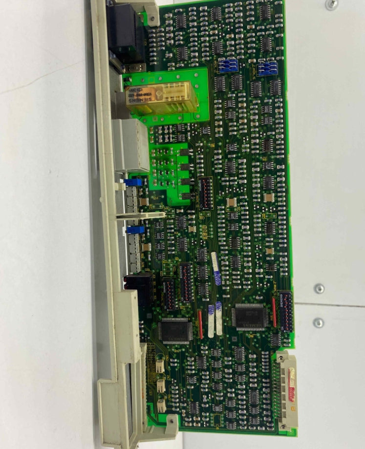 SIEMENS 6SN1118-0AE11-0AA0 SERVO SÜRÜCÜ