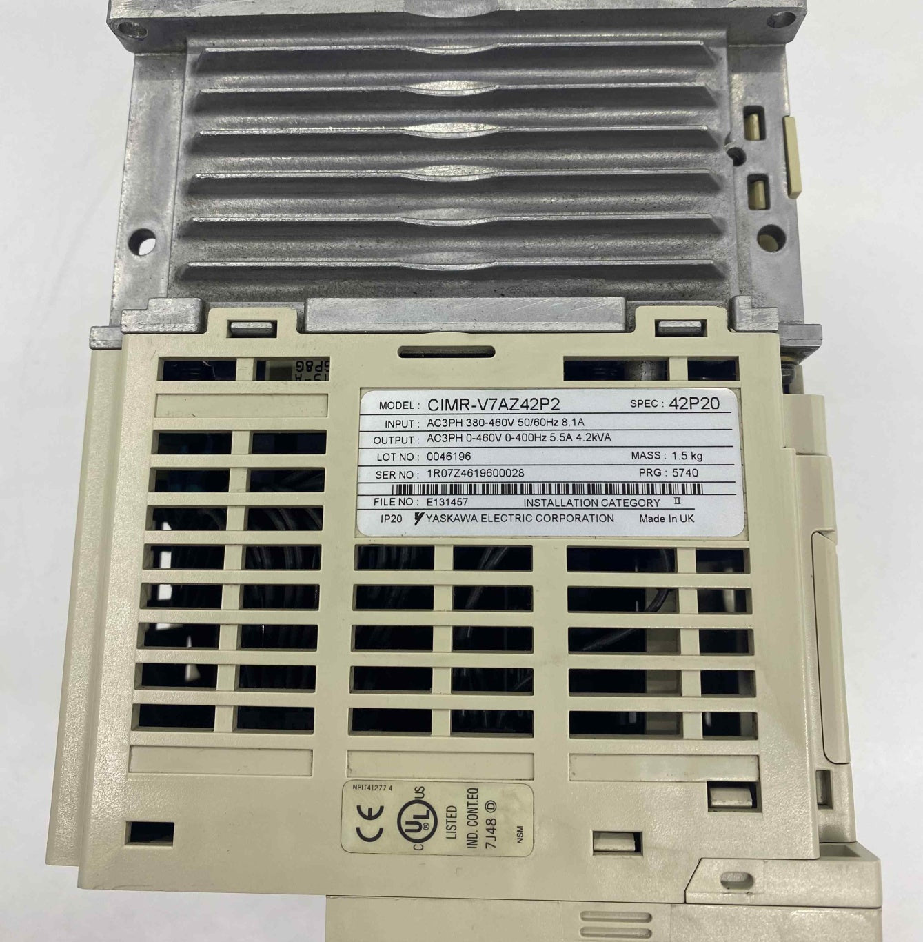 YASKAWA CIMR-V7AZ42P2 SÜRÜCÜ