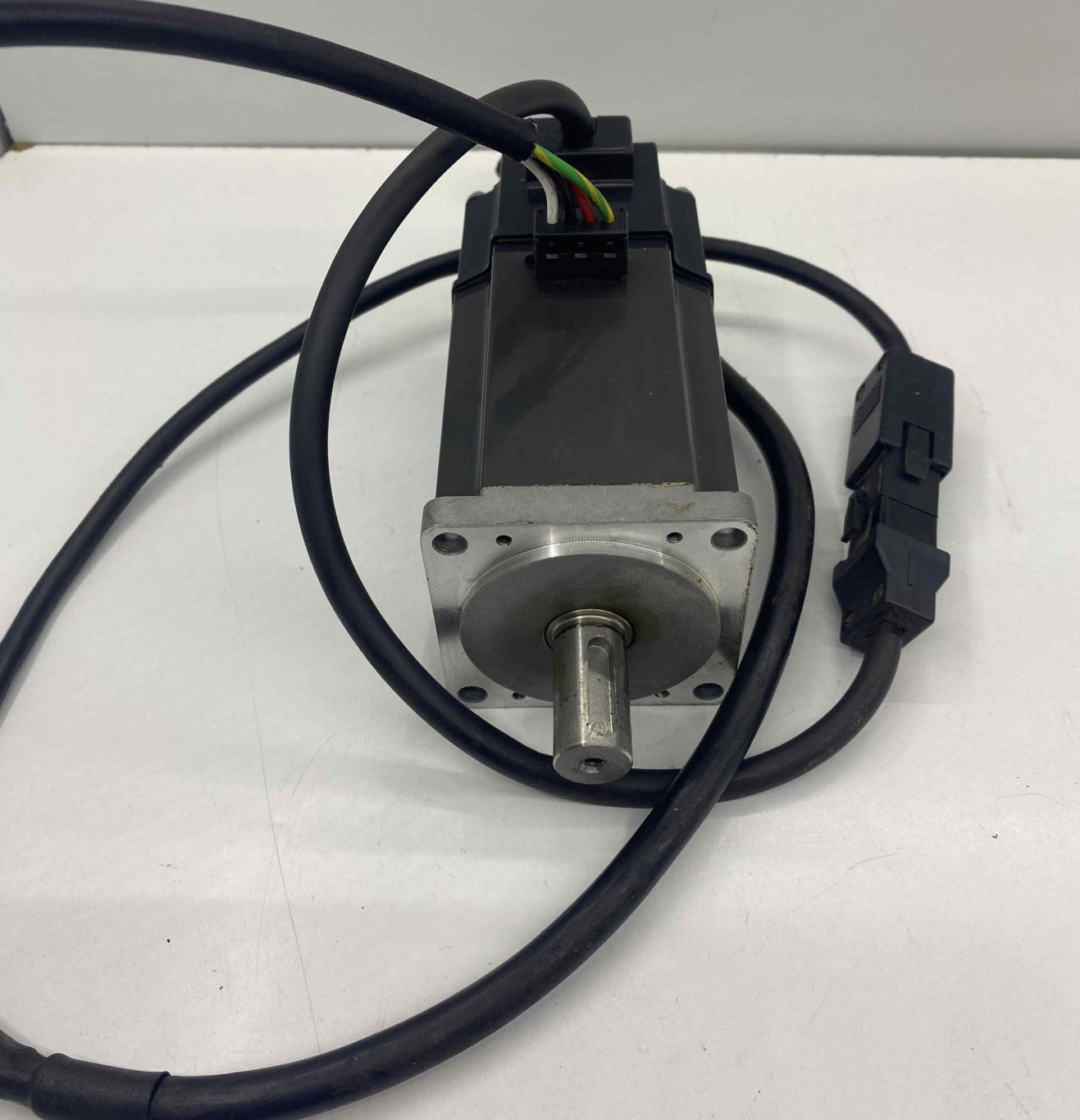 MITSUBISHI HC-KFS43 SERVO MOTOR