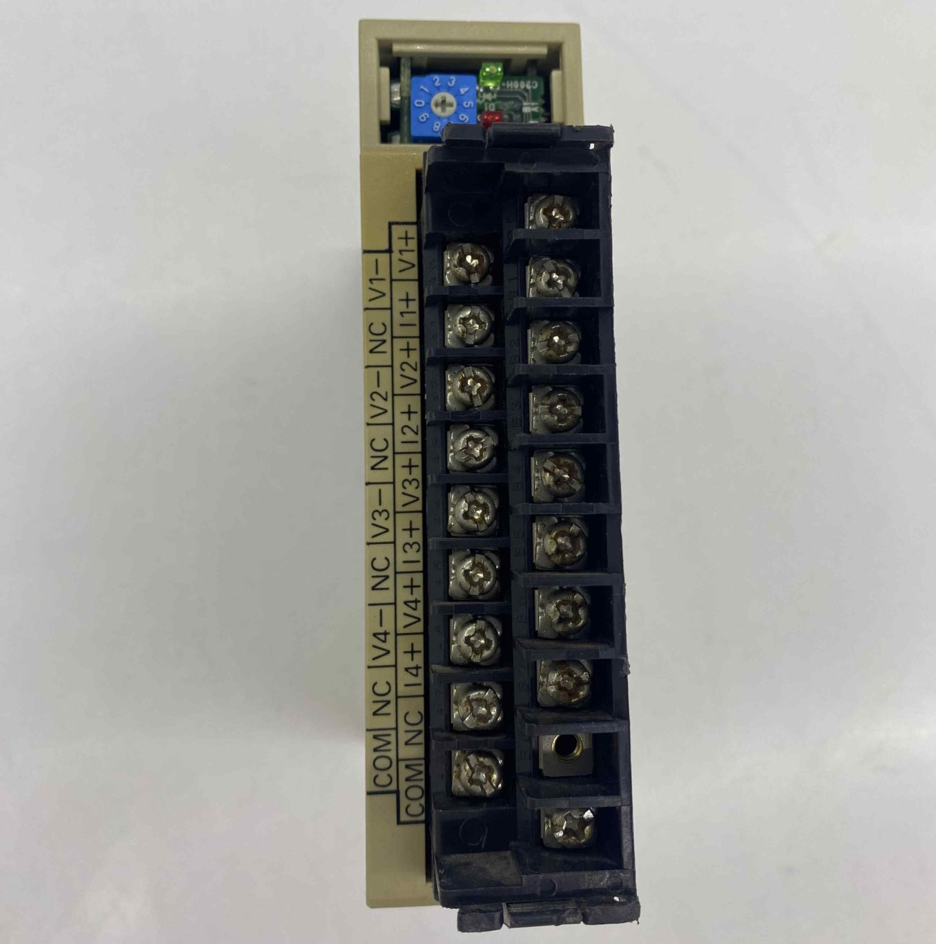 OMRON C200H-AD001 ANALOG INPUT MODULE
