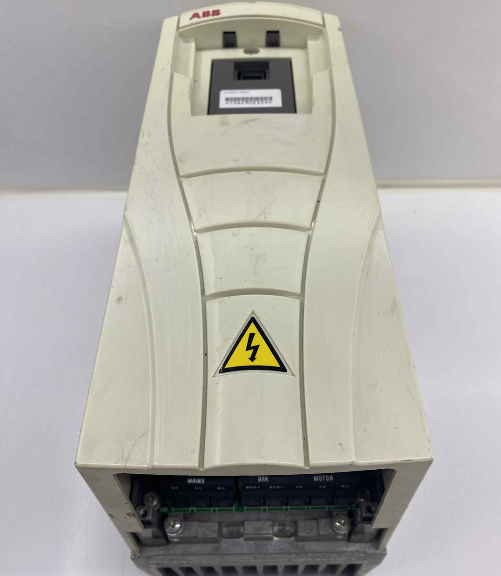 ABB ACS550-01-06A9-4 SÜRÜCÜ