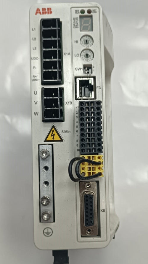 ABB MFE190-04UP-03A0-2+N8020 -ABB SERVO SÜRÜCÜ