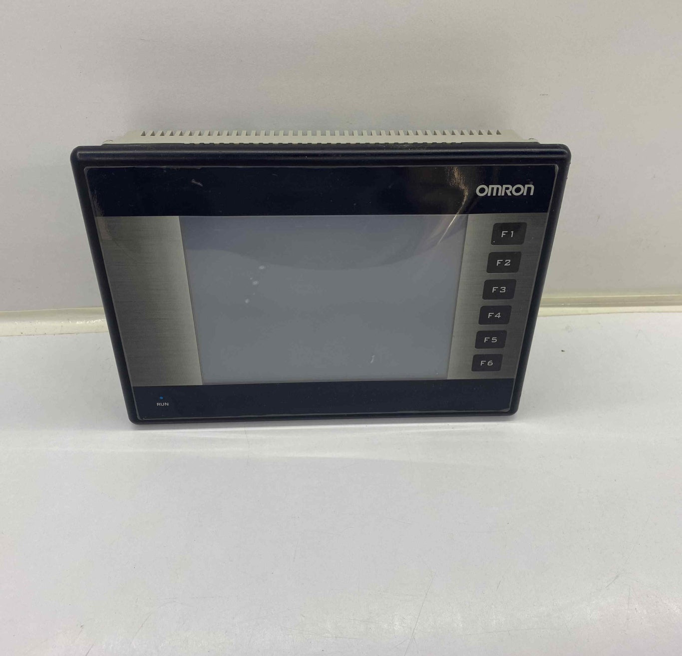 OMRON NQ5-MQ000-B EKRAN