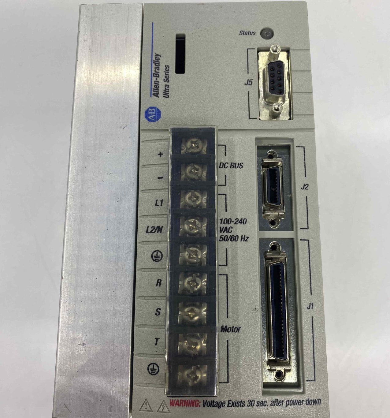 ALLEN-BRADLEY 1398-DDM-019X SERVO SÜRÜCÜ