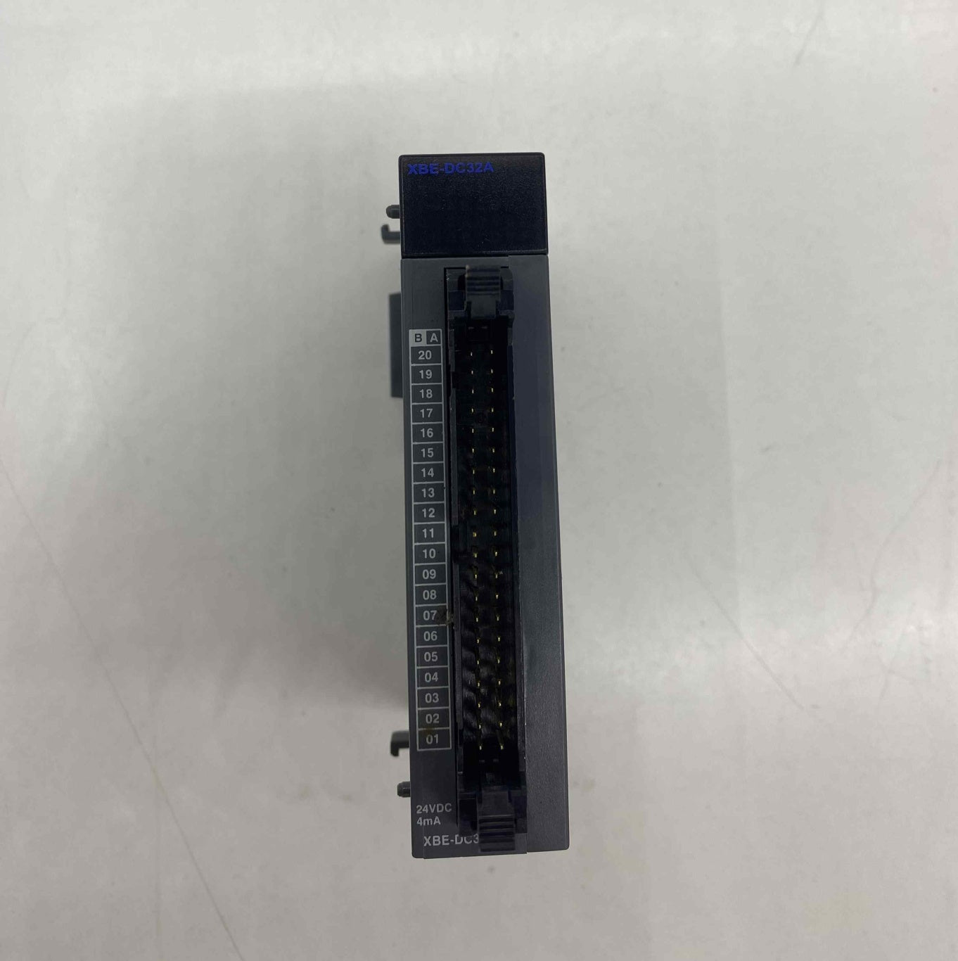 LS XBE-DC32A PLC