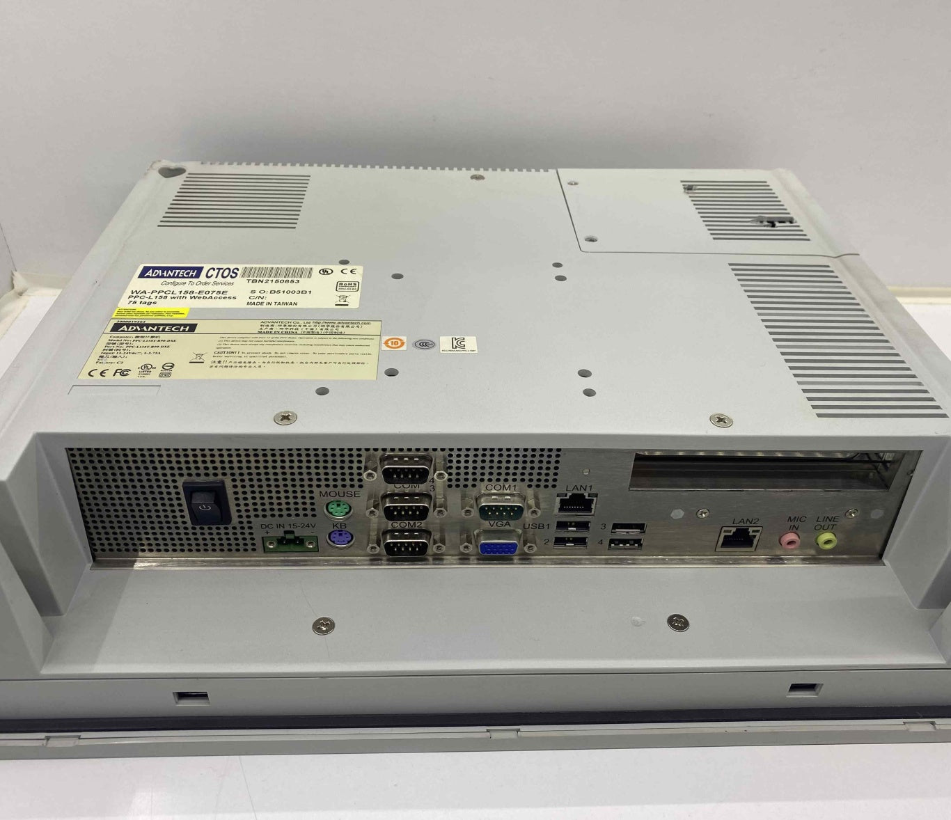 ADVANTECH WA-PPCL158-E075E EKRAN