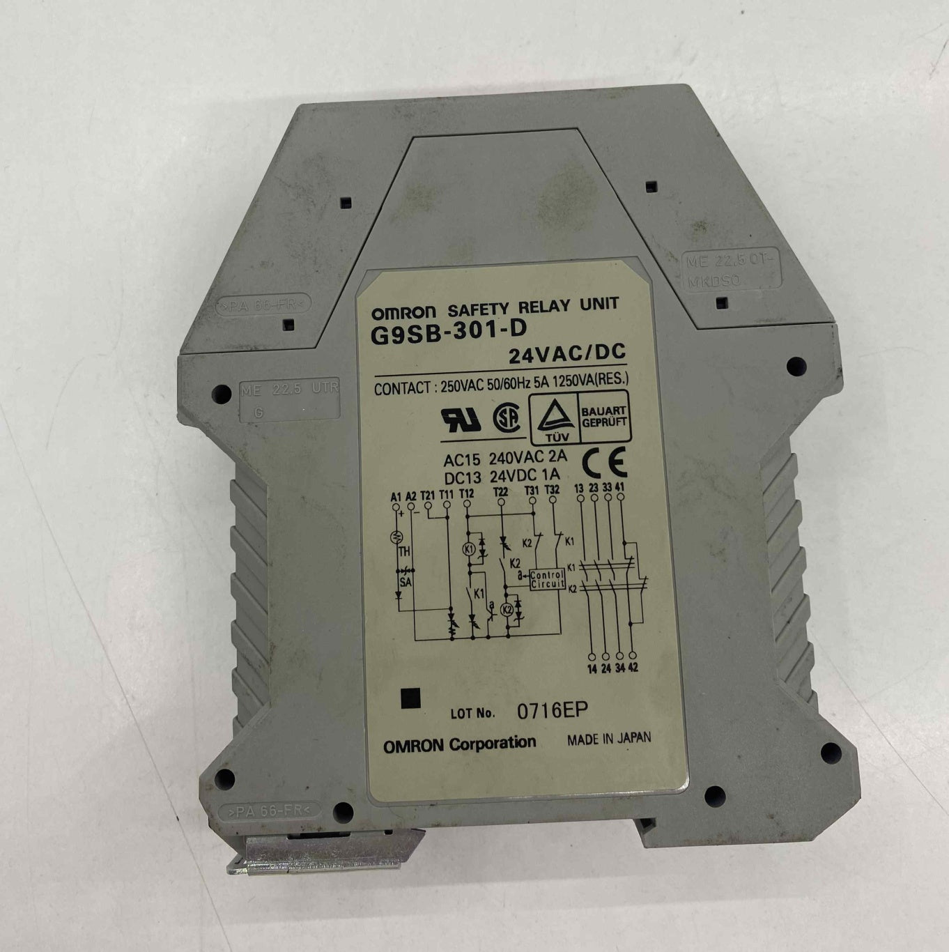 OMRON G9SB-301-D EMNIYET RÖLESI