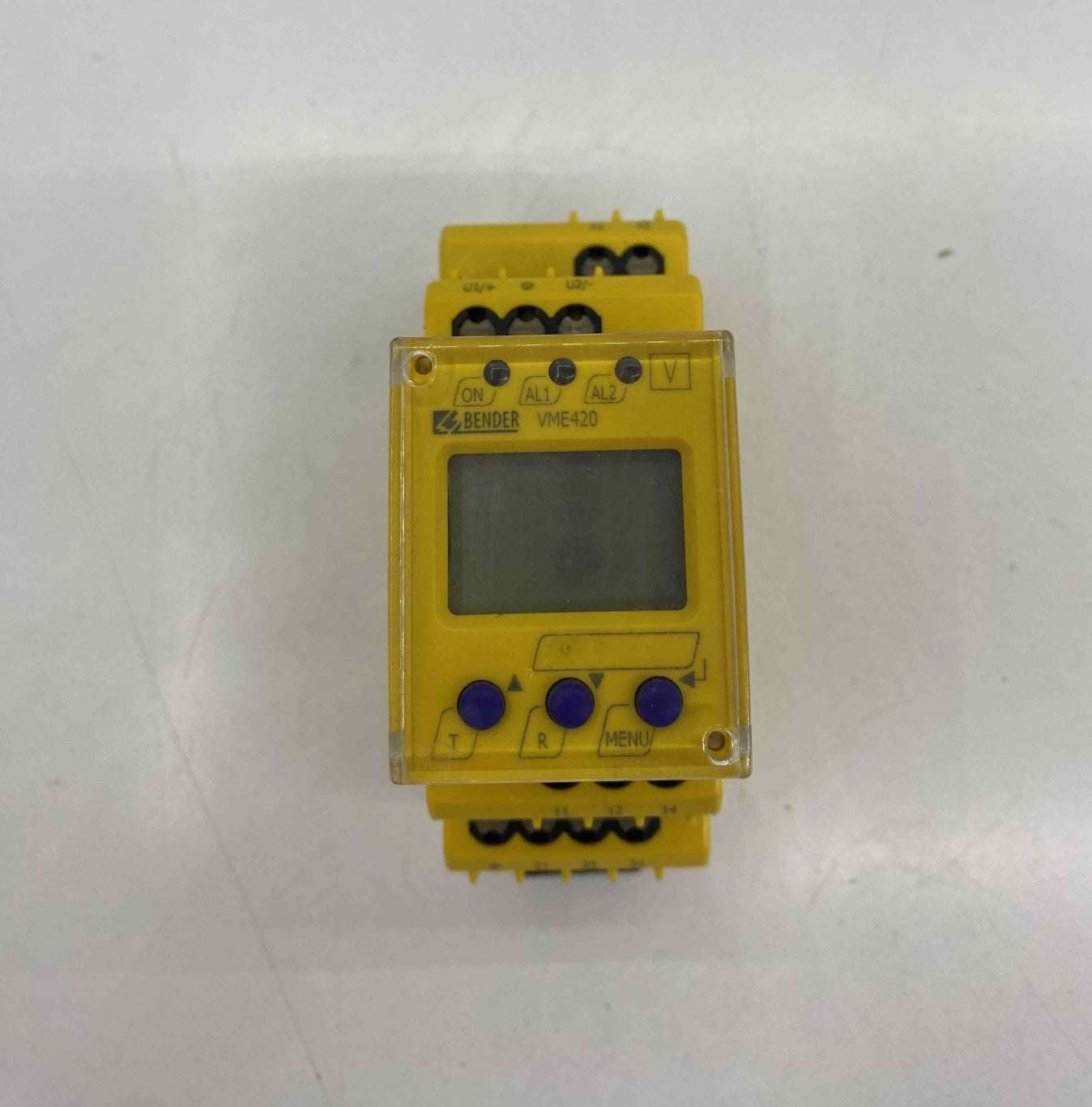 BENDER VME420 VOLTAGE AND FREQUENCY MONITOR