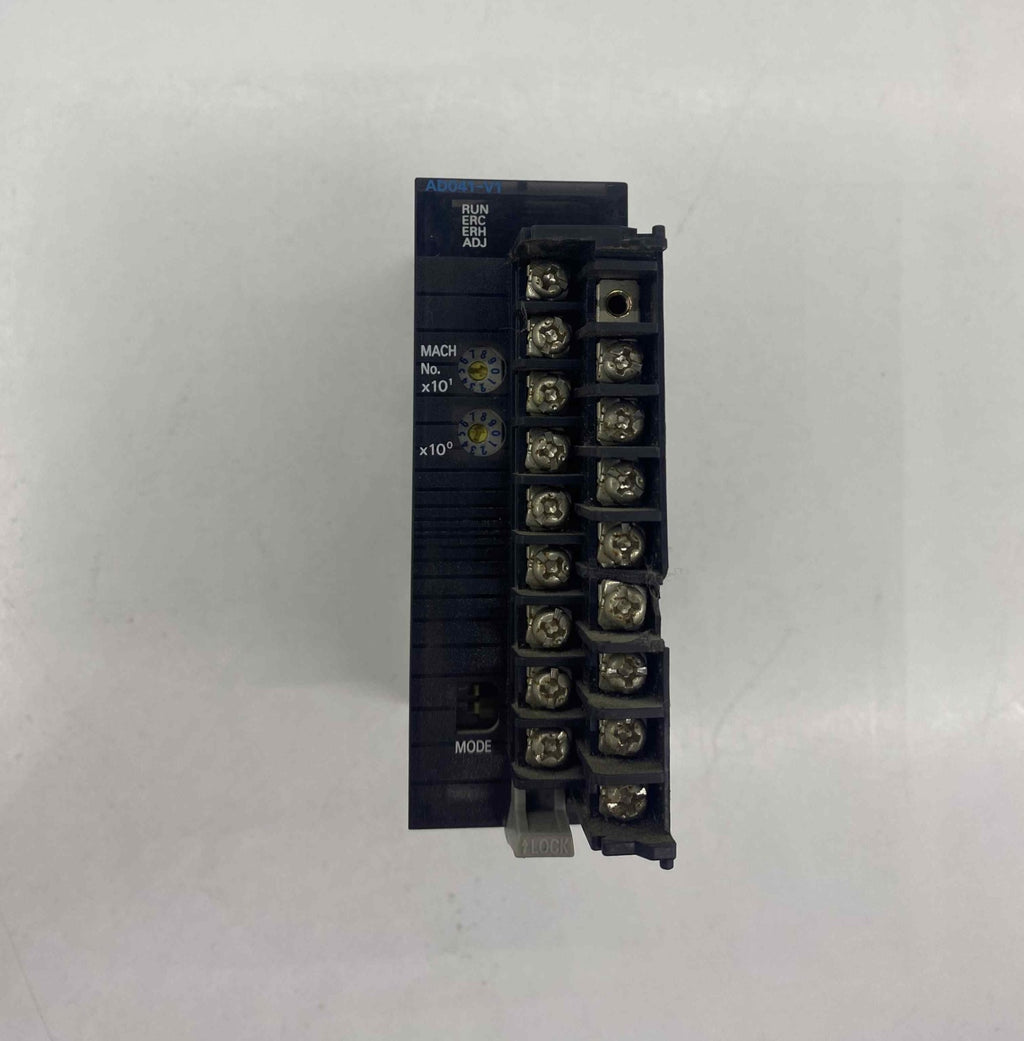 OMRON CJ1W-AD041-V1 PLC