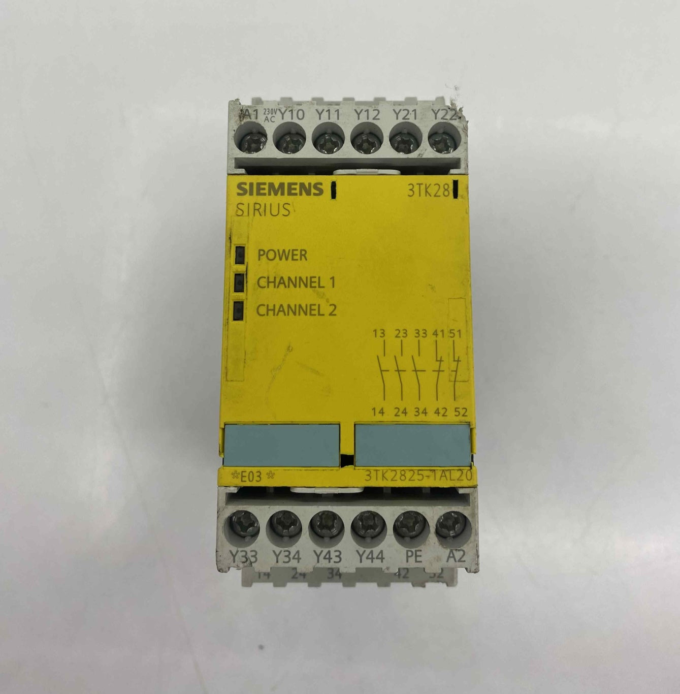 SIEMENS 3TK2825-1AL20 EMNIYET RÖLESI