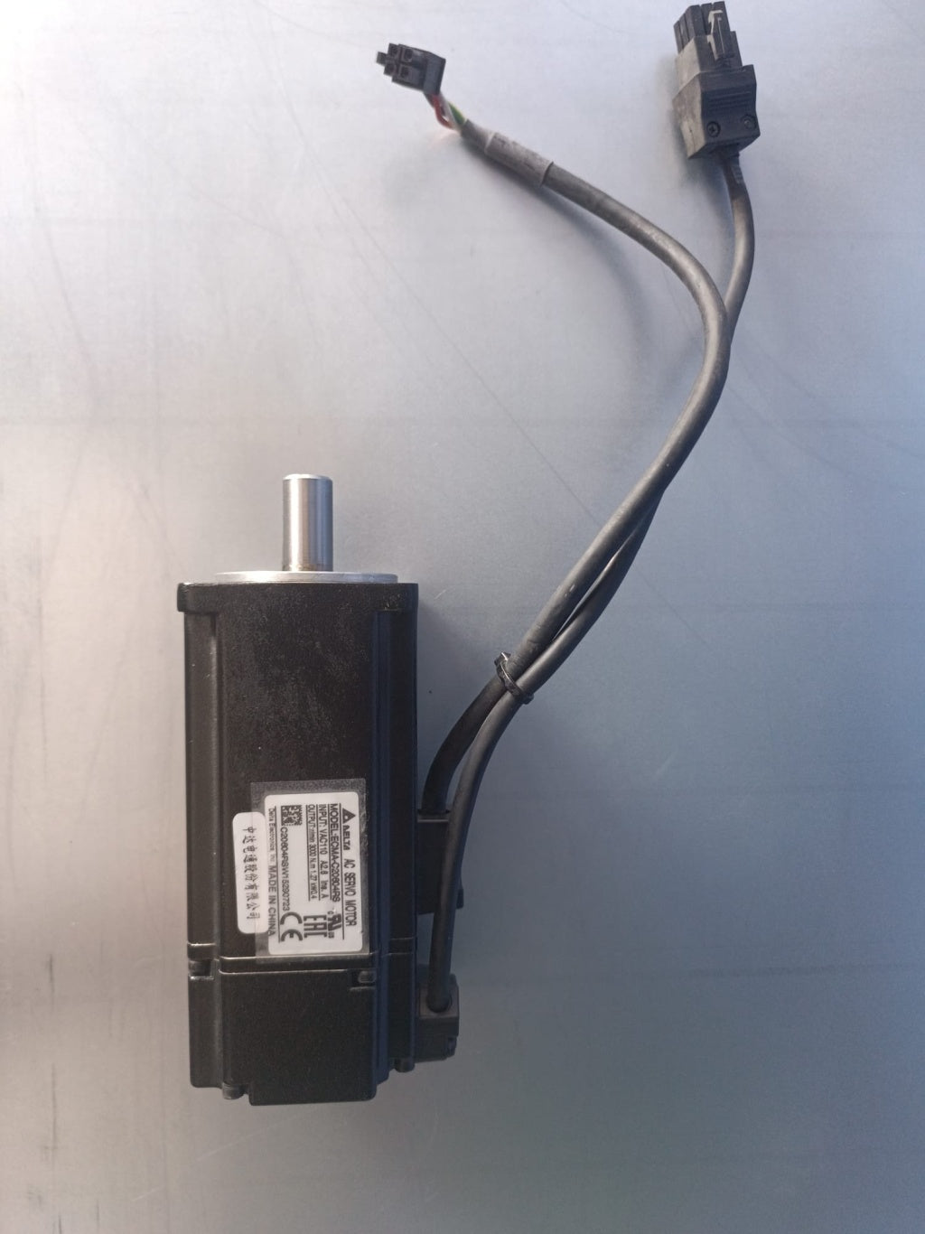 DELTA ECMA-C20604RS SERVO MOTOR