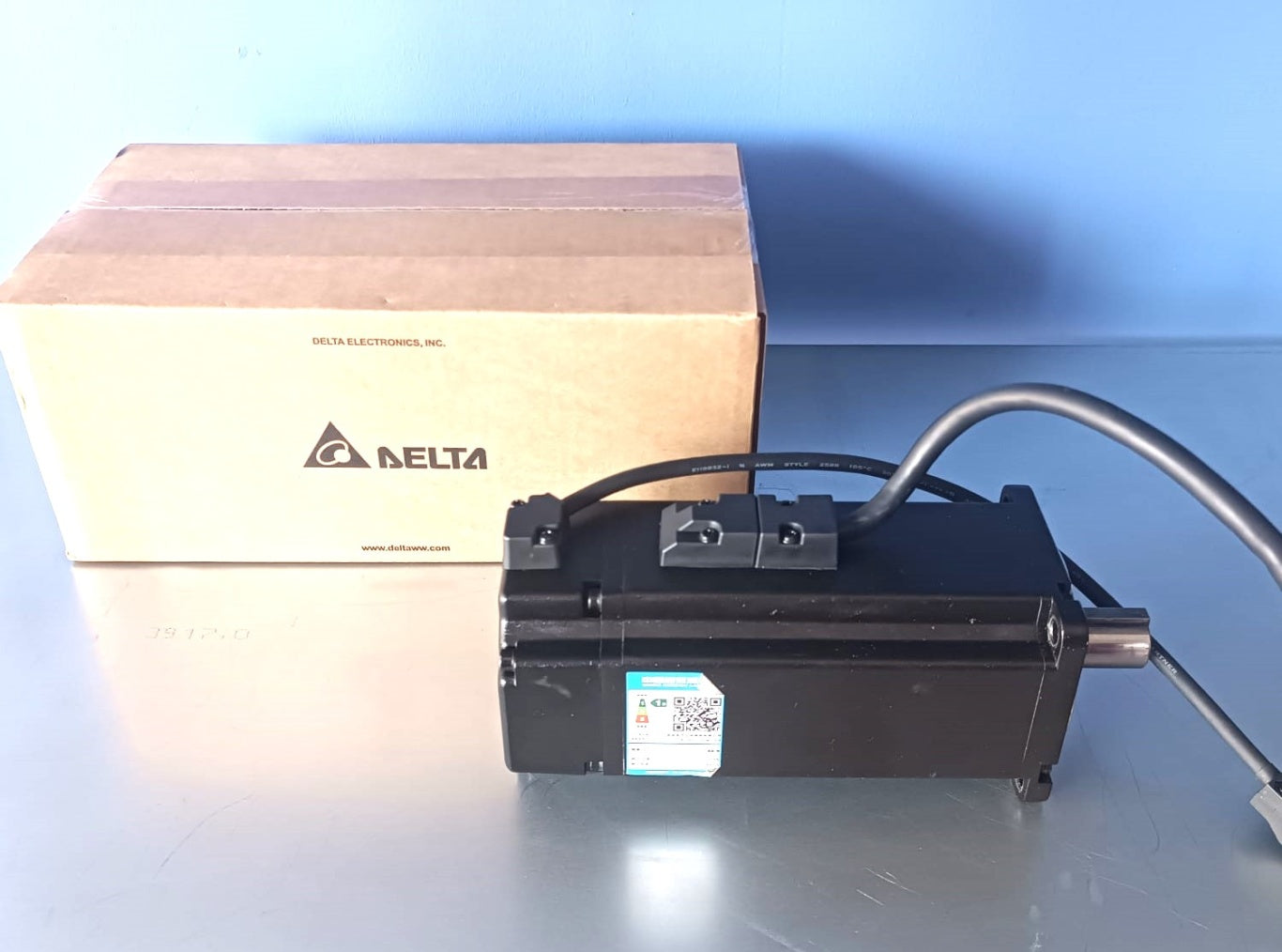 DELTA ECMA-CA0807SS SERVO MOTOR