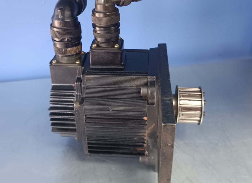 YASKAWA SGMGH-05DCA6H-OY SERVO MOTOR