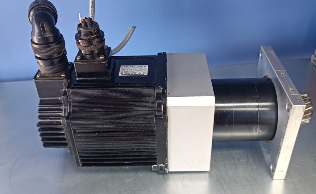 YASKAWA SGMGH-09DCA6F-OY SERVO MOTOR