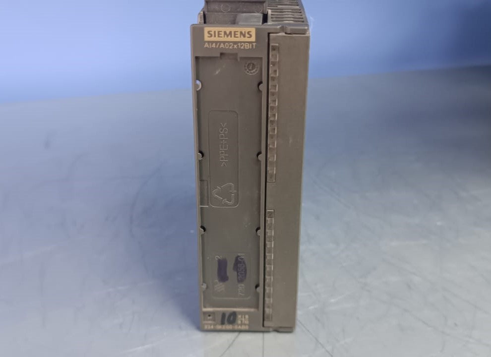 SIEMENS 6ES7 334-0KE00-0AB0 PLC